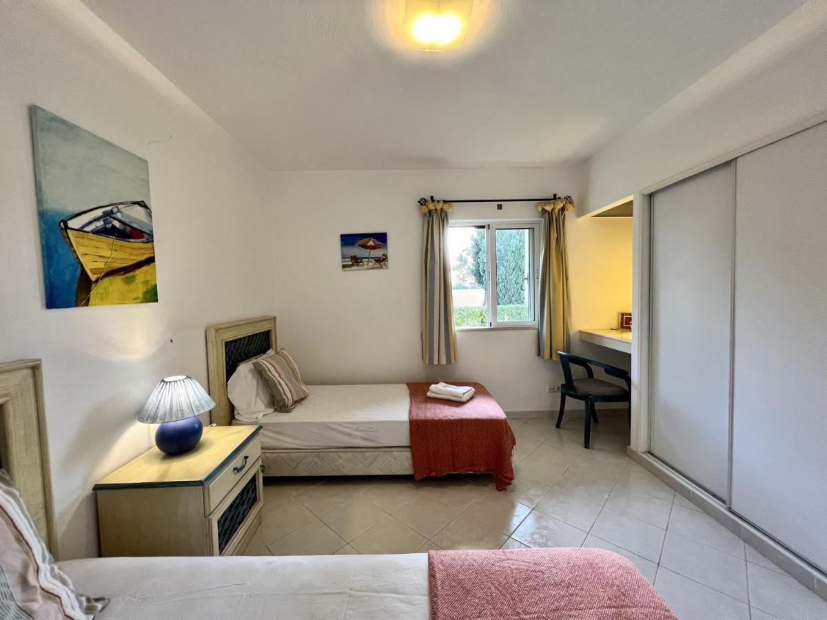 Albufeira Balaia Golf Vilage 1 With Pool By Homing エクステリア 写真