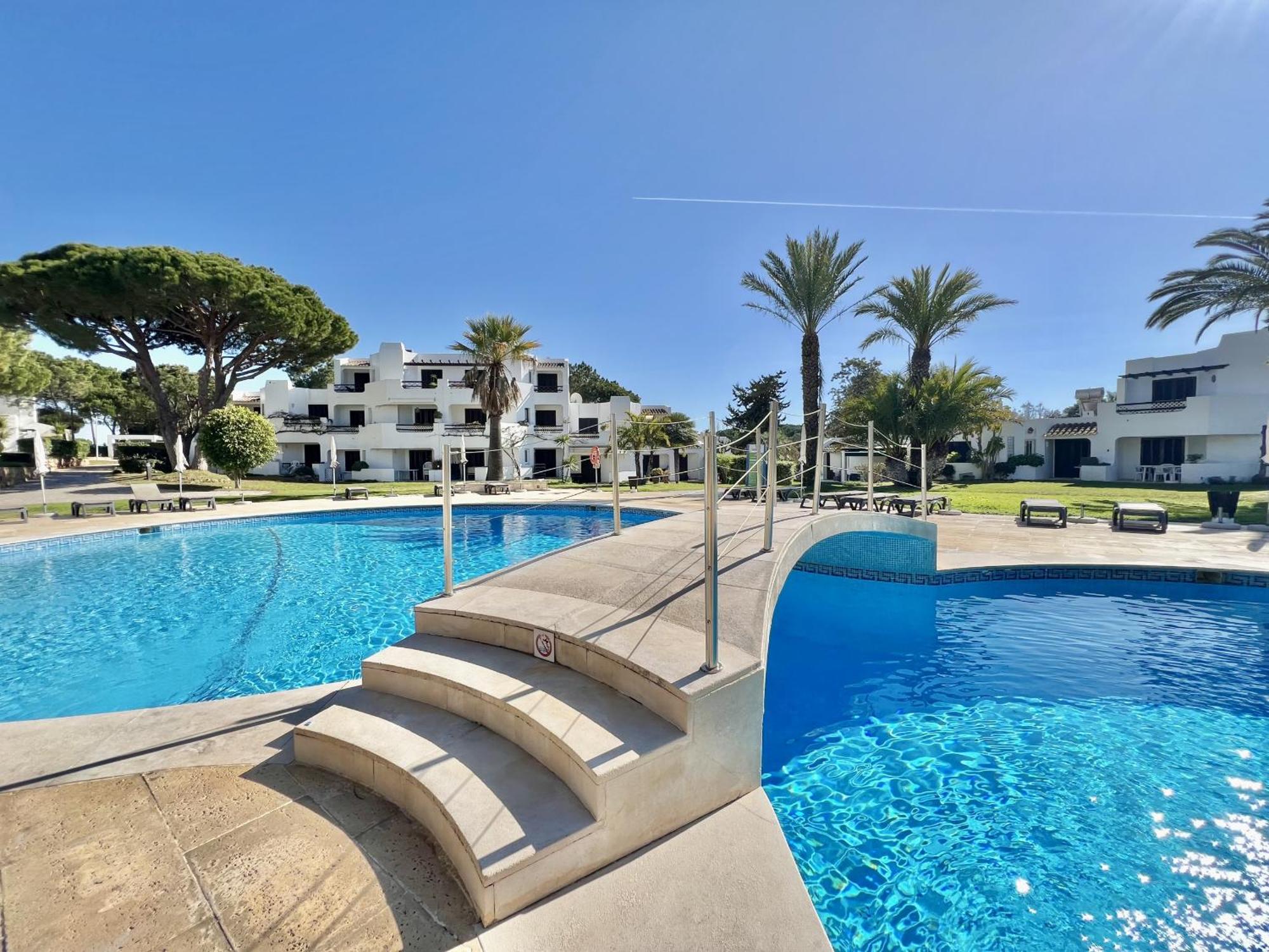 Albufeira Balaia Golf Vilage 1 With Pool By Homing エクステリア 写真